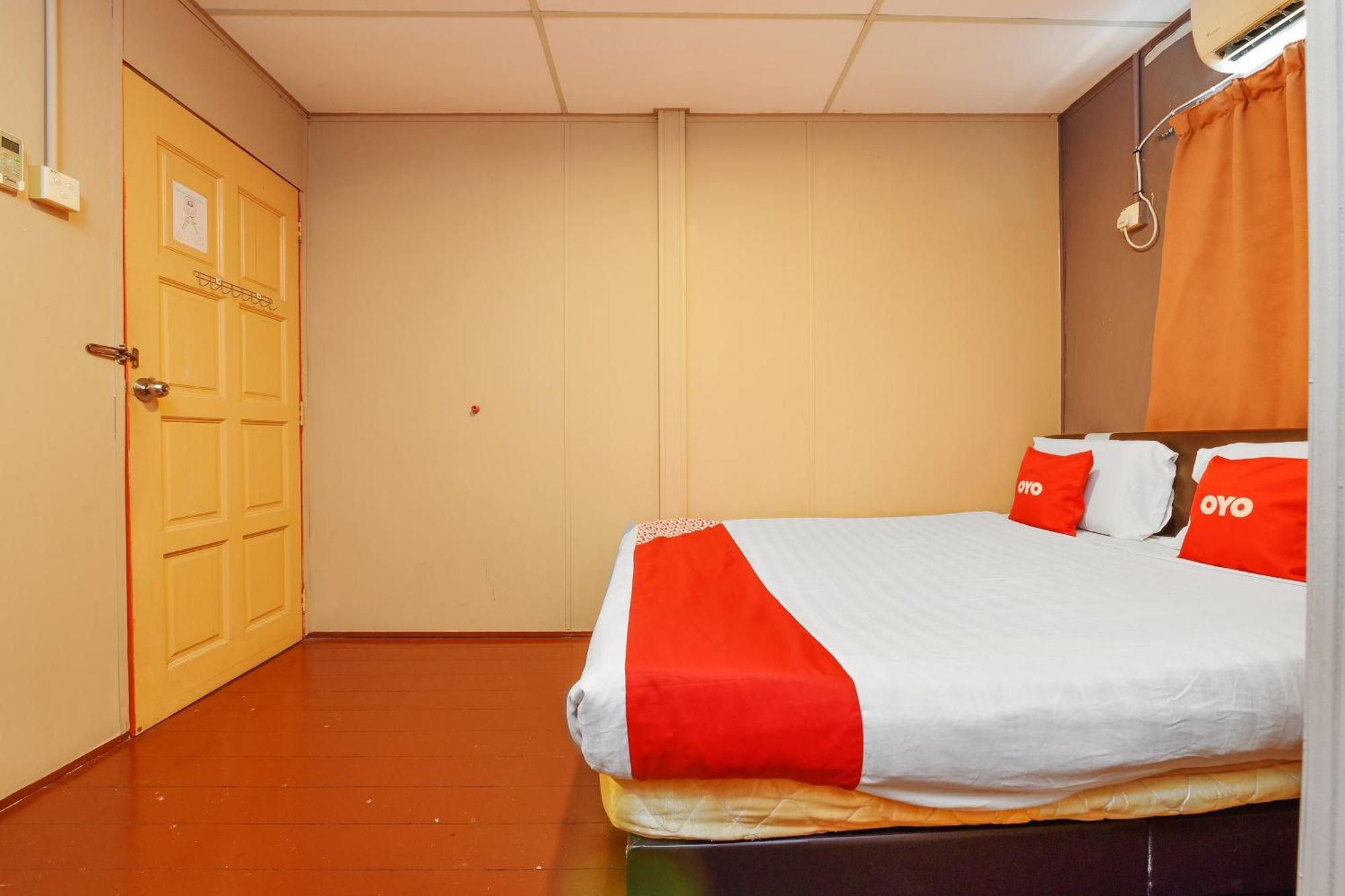Oyo 90627 Pulau Ketam Inn Kelang Zewnętrze zdjęcie