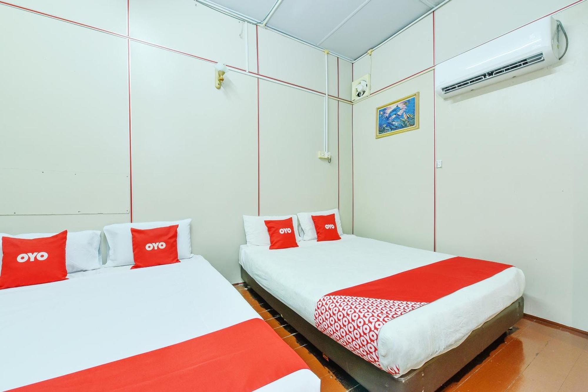 Oyo 90627 Pulau Ketam Inn Kelang Zewnętrze zdjęcie