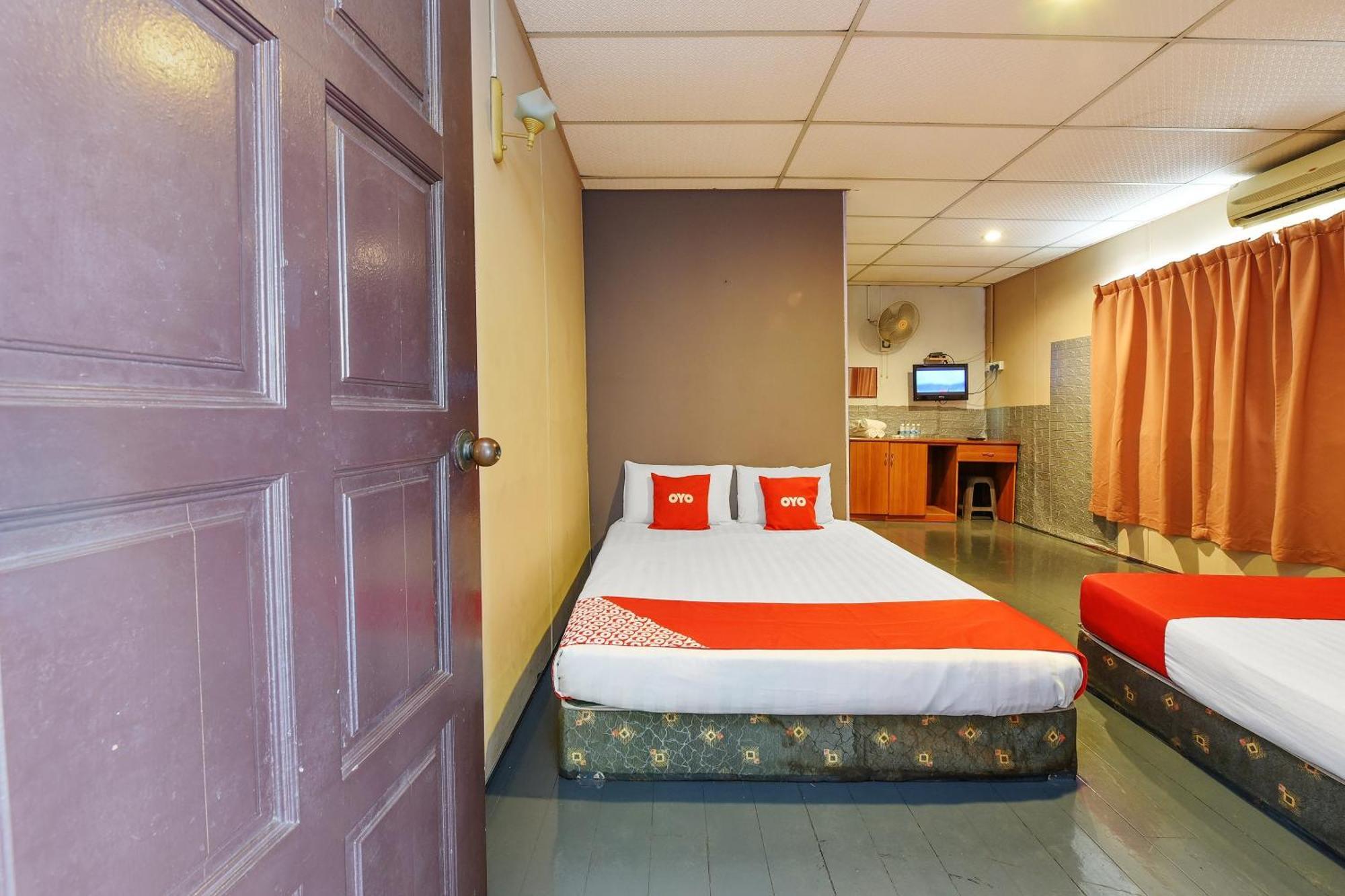Oyo 90627 Pulau Ketam Inn Kelang Zewnętrze zdjęcie