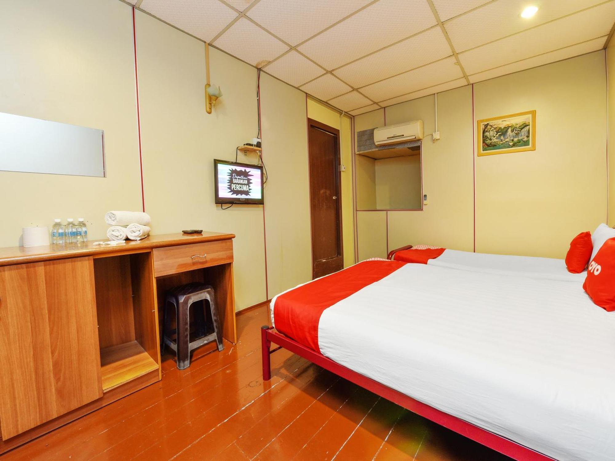Oyo 90627 Pulau Ketam Inn Kelang Zewnętrze zdjęcie