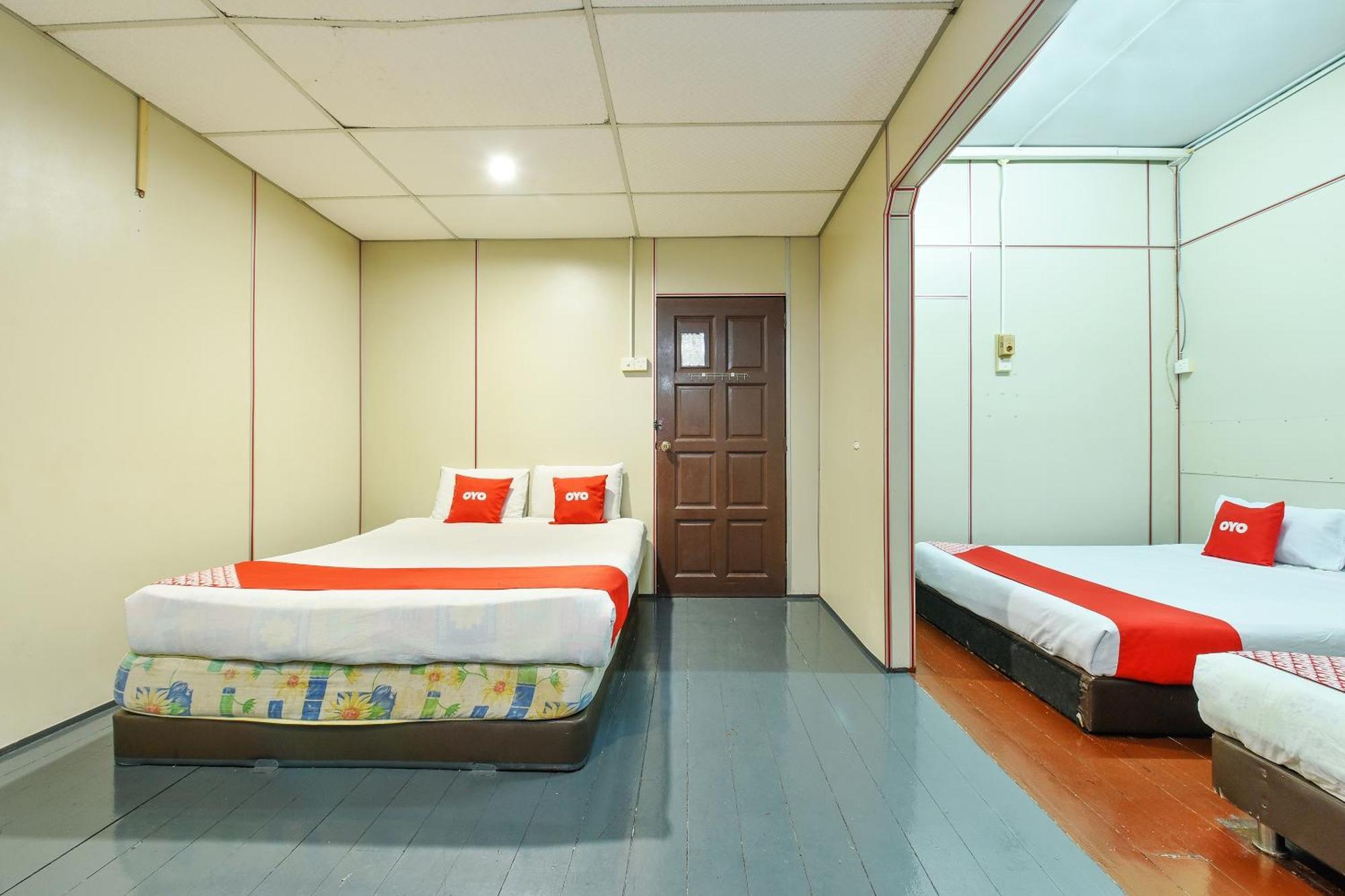 Oyo 90627 Pulau Ketam Inn Kelang Zewnętrze zdjęcie