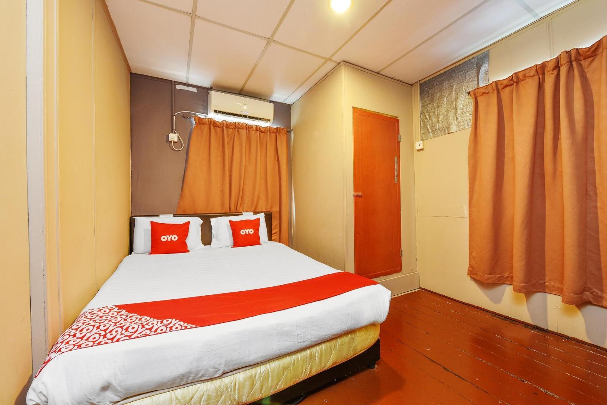 Oyo 90627 Pulau Ketam Inn Kelang Zewnętrze zdjęcie