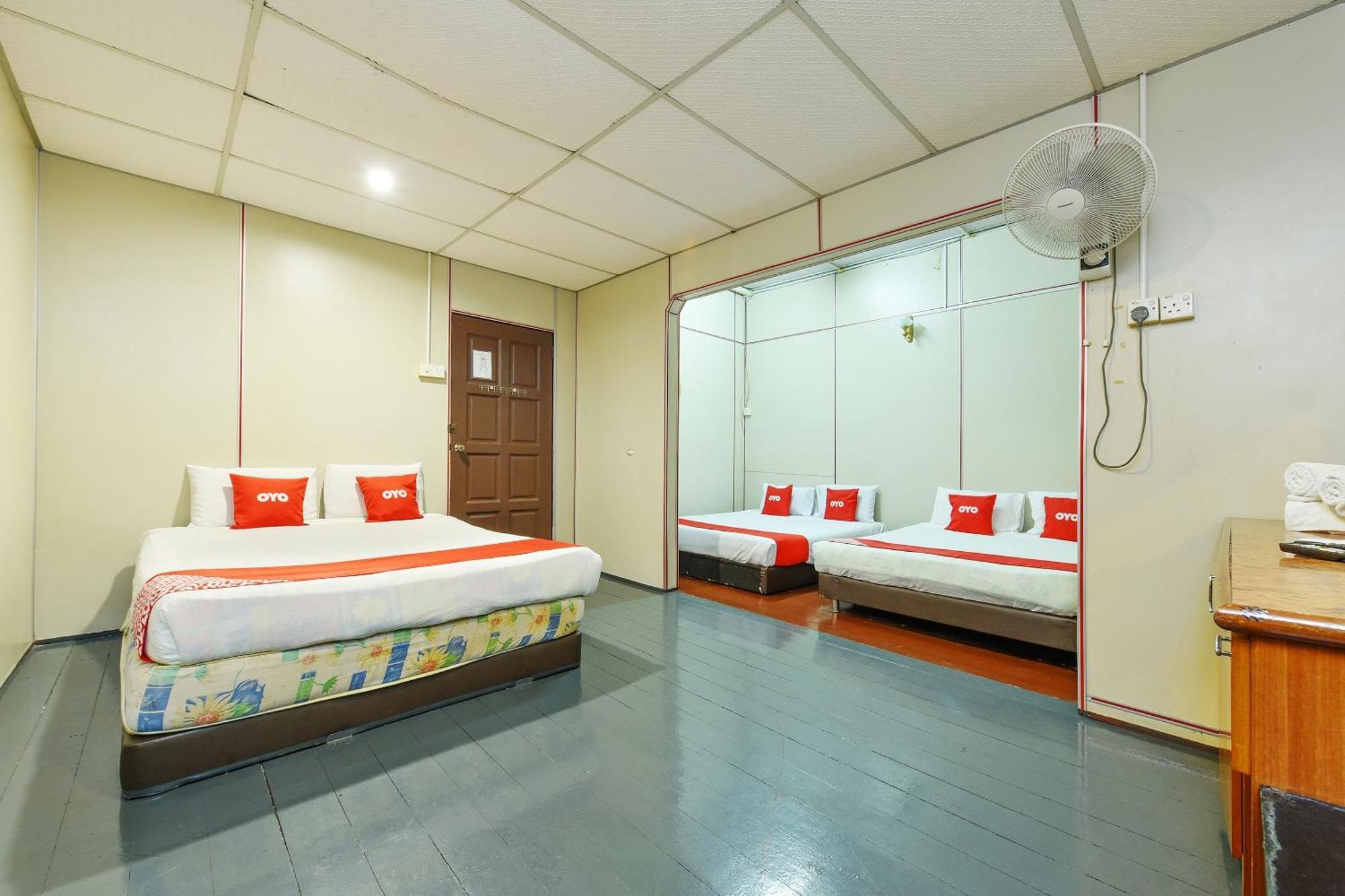Oyo 90627 Pulau Ketam Inn Kelang Zewnętrze zdjęcie