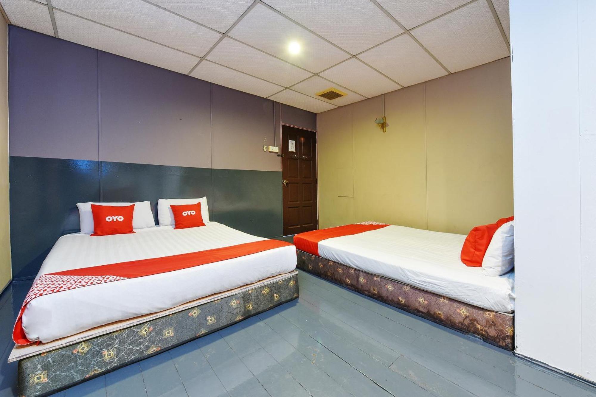 Oyo 90627 Pulau Ketam Inn Kelang Zewnętrze zdjęcie